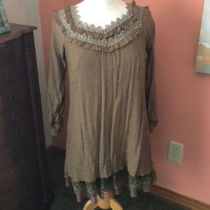 Dress can be worn year round